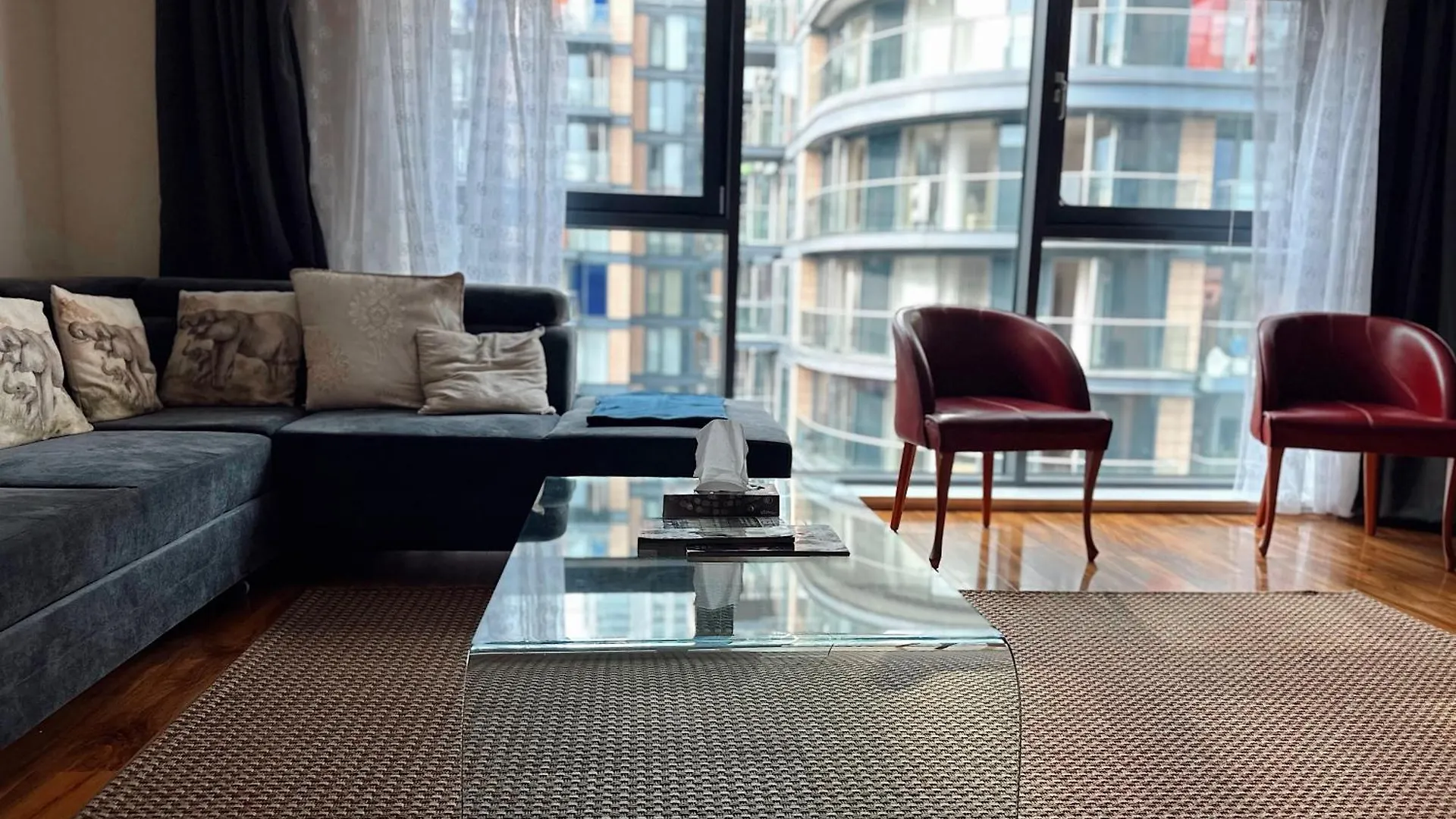 Canary Wharf - Luxury Apartments Londyn